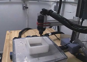 冰冷测试环境中的 3D 打印冰结构