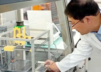 研究人员开发出 3D 打印水凝胶，用于通过隐形眼镜给药