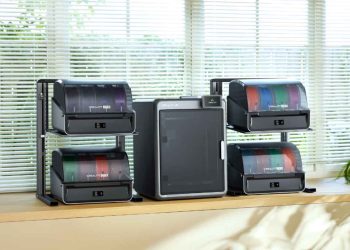 具有主动室加热和AI特征的多色3D打印